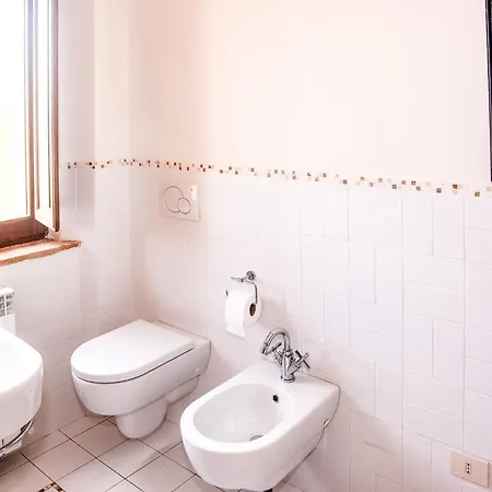 住宿加早餐酒店 La Mela Rosa Amandola